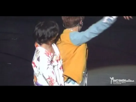 2Мin ✰ 140601 [fancam] 2min hug & almost kiss @ SHINee World Concert III IN SHANGHAI