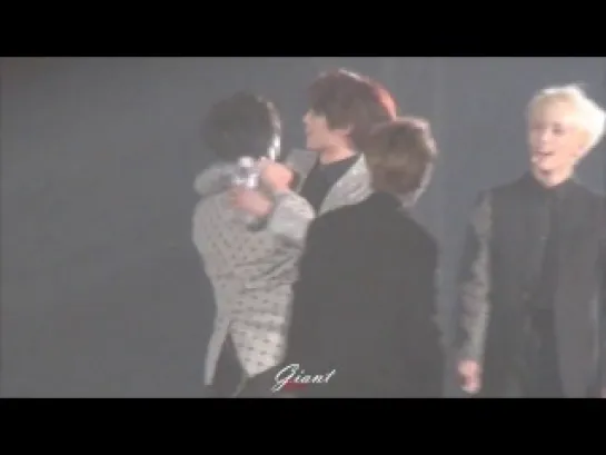 2Мin ✰ 140308 [fancam] SHINee WORLDⅢ in SEOUL 이번 콘은 무슨 콘??