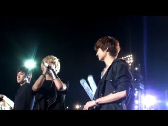 2Мin ✰ 111003 [fancam] @ Hallyu Dream Concert