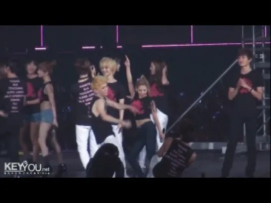 [Fancam] 110902 @ SMTOWN in TOKYO (day 1)