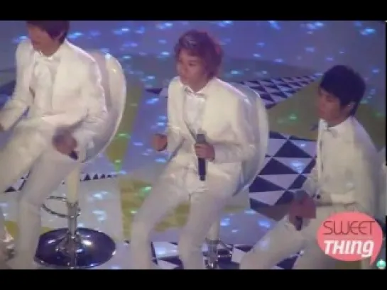 -311210- Prince Taemin and Rich Oil Baron's son Minho, 2min moment fancam.flv