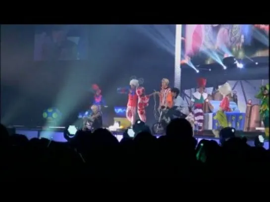 140402 "SHINee Japan Arena Tour 2013: Boys Meet U" DVD - Documentary