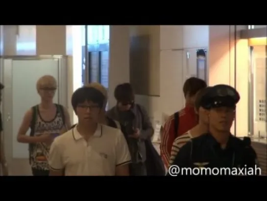 【Fancam】110908 SHINee @ Haneda airport ②