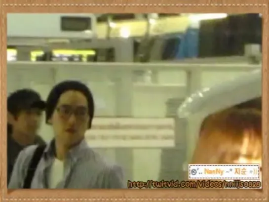 [110118] EunHae,Onew,Minho @ Suvarnabhumi Airport Back To Korea !!.flv