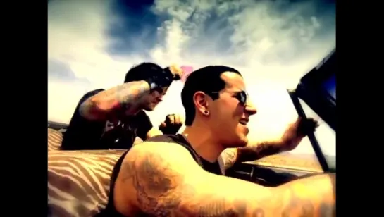 Avenged Sevenfold - Bat Country