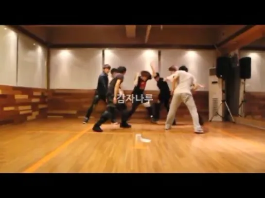 Infinite - The Chaser Dance Practice