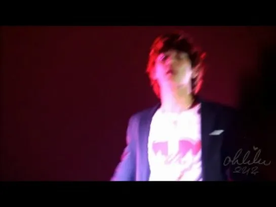 [Fancam] 111103 SHINee In London - Rocketeer (Minho Solo Stage) [4]