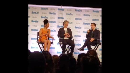 Q&A con Peter Capaldi y Pearl Mackie