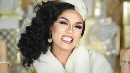 Manila Luzon – Slay Bells from Christmas Queens