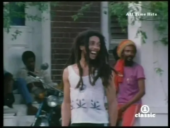 Bob Marley and The Wailers - Three Little Birds (1977)