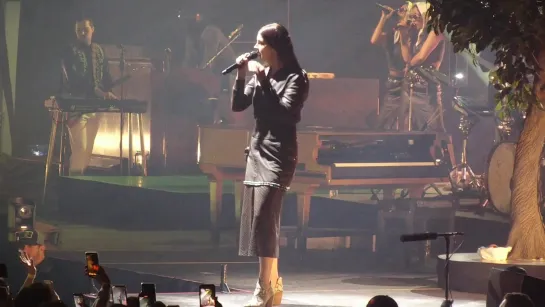 Lana Del Rey — Born to Die (Live @ «Municipal Auditorium», Nashville | NFR! Tour)