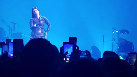 Lana Del Rey — Blue Jeans (Live @ «Municipal Auditorium», Nashville | NFR! Tour)