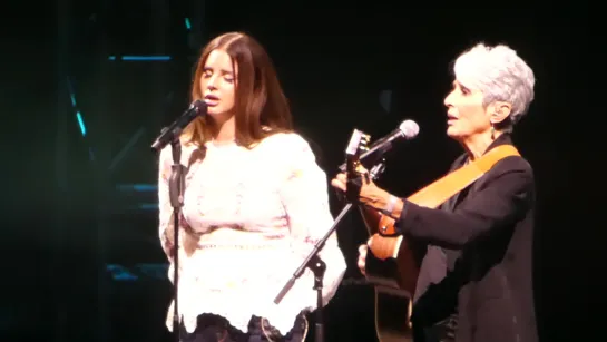 Lana Del Rey feat. Joan Baez – Diamonds and Rust / Don't Think Twice, It's All Right (Live @ Greek Theater)