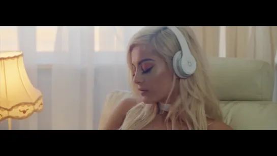 Bebe Rexha - F.F.F. (Fuck Fake Friends) (feat. G-Eazy) [Official Music Video]