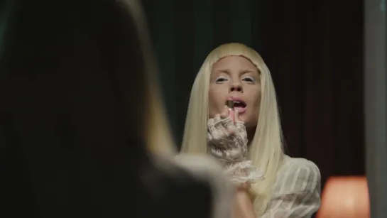 DIE ANTWOORD - BANANA BRAIN (Official Video) #pub26