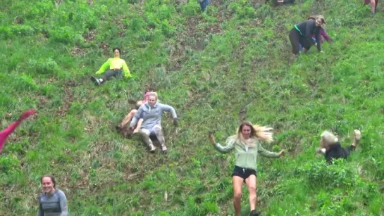 Гонки за сыром   (cheese rolling 2018 )