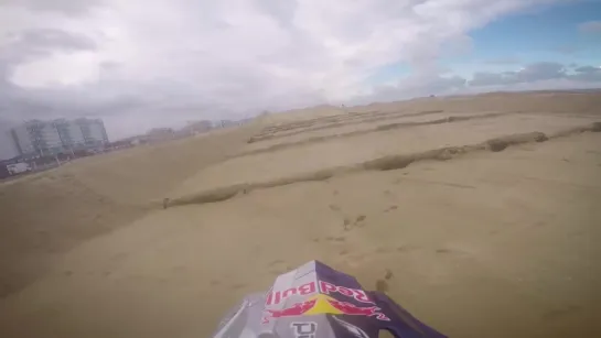 Jonny Walkers GoPro View of the Red Bull Knock Out Beach Track