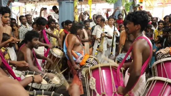 (போட்டினா இது போட்டி) Naiyandi vs ChendaNaiyandi melamChenda MelamKulasai Mutharamman Kovil