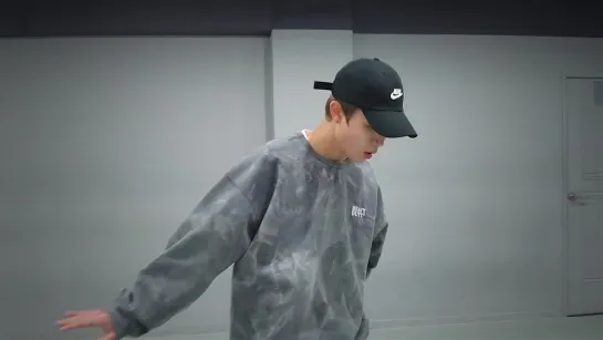 [VK][210503] Donghyun Dance Cover @ JUICE — CHRIS BROWN