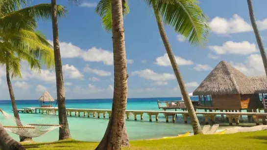 Hotel Kia Ora Resort  Spa in Rangiroa-Official Video