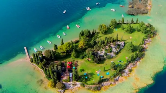 Lago di Garda - Aerial filming in Italy (Аэросъемка озера Гарда в Италии)