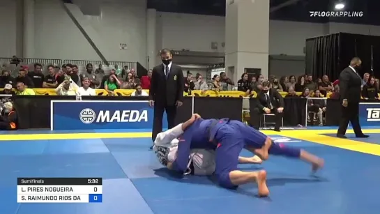 LEONARDO PIRES NOGUEIRA vs SERGIO RAIMUNDO RIOS DA SILVA 2021 World Master IBJJF Jiu-Jitsu Championship