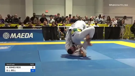 ANDRE GOMES REIS vs DOMINIQUE L. BELL 2021 World Master IBJJF Jiu-Jitsu Championship