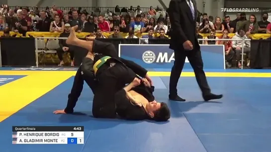 PAULO HENRIQUE BORDIGNON MIYAO vs ARNOLD GLADIMIR MONTERROSO 2021 World Master IBJJF Jiu-Jitsu Championship