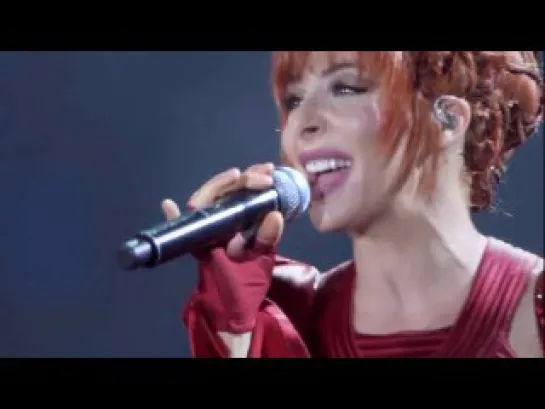 Mylene Farmer au Stade de France-California-Live