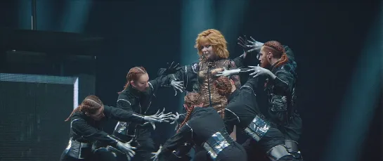 MYLENE FARMER || L'âme-Stram-Gram + Hard Hip Hop || le film live || 2019