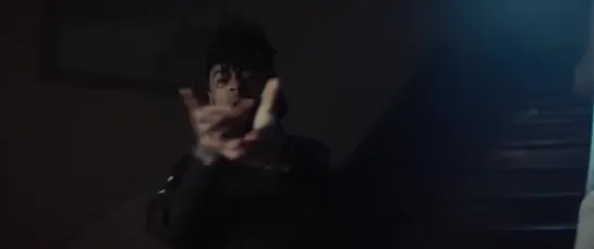 ПРЕМЬЕРА! SCARLXRD - LIVING LEGEND [NR]