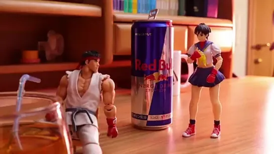 Street Fighter против Red Bull