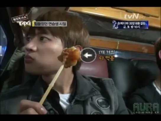 12.04.27 SHINee eating - singing im so curious yeah at TVN