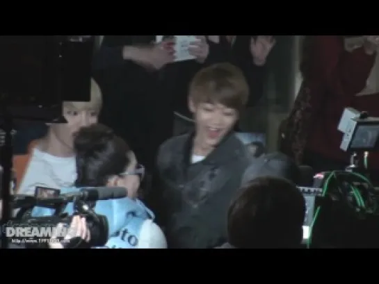 [Dreaming] 120327 taxi minho hug with key