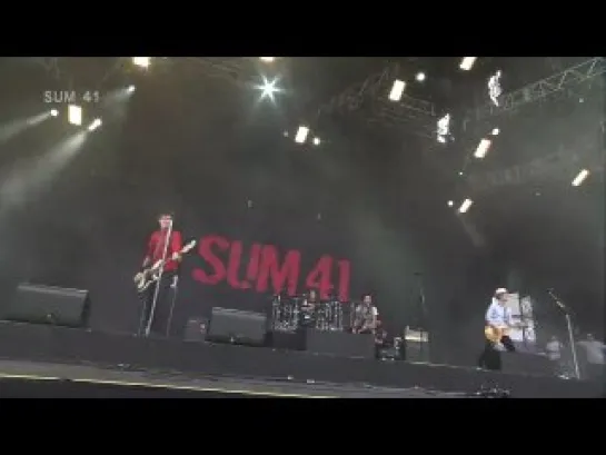 Sum 41 - We're All To Blame - Still Waiting (LIVE)