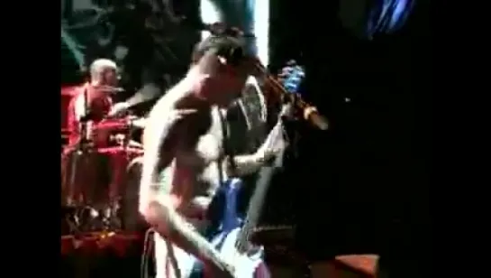 Red Hot Chili Peppers - Easily (LIVE)