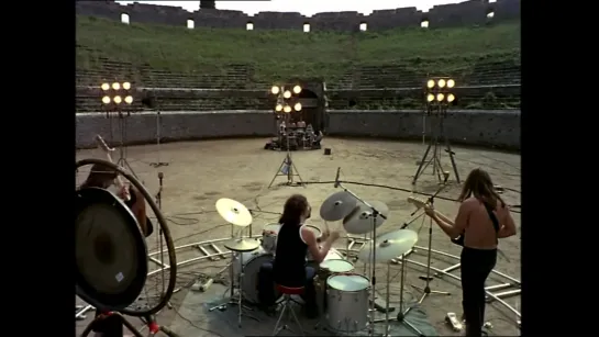 Pink Floyd – "Live at Pompeii" (1971). Film by Adrian Maben (The Directors Cut).