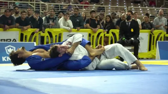 Fabricio Andrey Escapes Queixinhos Omoplata & Chokes Him #IBJJFPAN2021