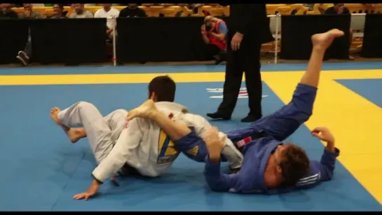 2 Omoplata: clark Gracie and Osvaldo Moizinho #бжж_какпоучебнику