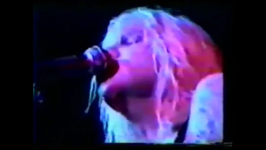 Hole live at  New Cross Venue, London (08 22-1991)