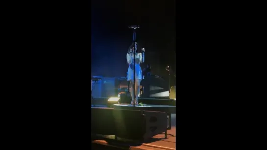 Lana Del Rey – Off To The Races (Live @ «Santa Barbara Bowl»)