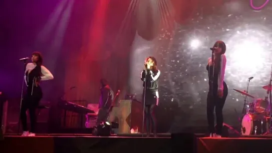 Lana Del Rey – Cherry [2] (Live @ «Flow»)