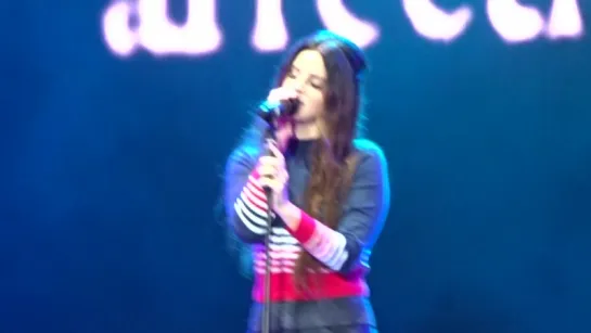 Lana Del Rey – Body Electric [2] (Live @ «Øya»)