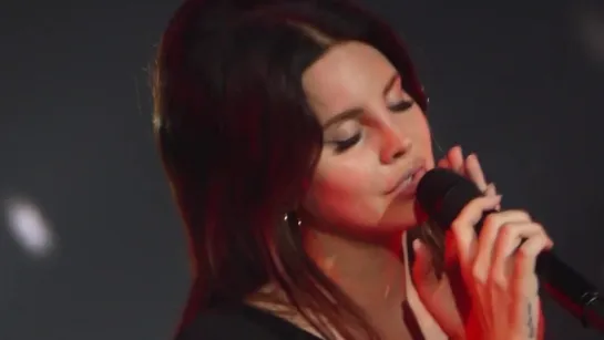 Lana Del Rey – Born to Die (Live @ O2 Academy Brixton)