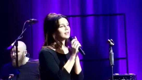 Lana Del Rey – Blue Jeans (Live @ O2 Academy Brixton)