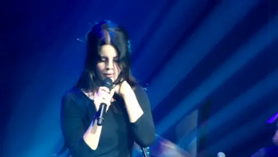 Lana Del Rey – Shades of Cool (Live @ O2 Academy Brixton)