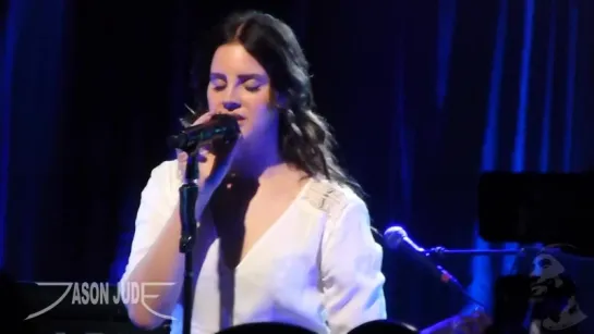 Lana Del Rey – Ultraviolence (Live @ «SXSW»)