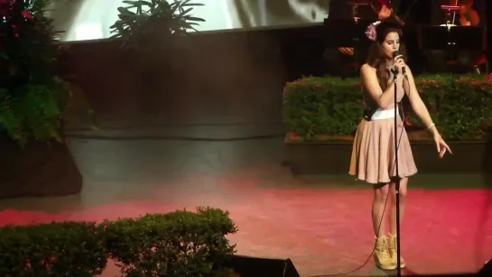 Lana Del Rey ‒ Carmen (Live @ «Enmore Theatre»)