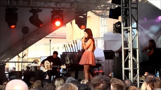 Lana Del Rey ‒ Video Games (Live @ «House Festival»)