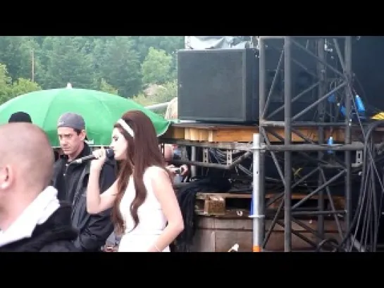 Lana Del Rey ‒ Without You (Live @ «Eurockéennes») [3]